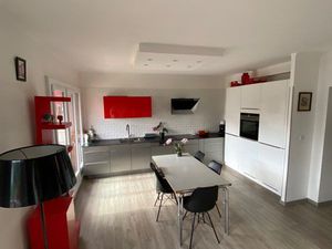 Appartement T3/T4 proche centre Aix en Provence