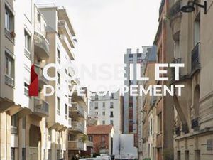 Boutique 91 m² PARIS