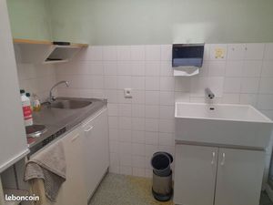 Location ancien cabinet medical