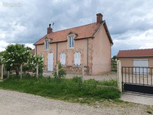 Maison rénovée 85 mettre carré abitable 70000 er prix ferme