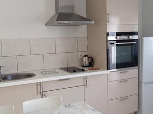 Studio syle t2 aix en provence les milles