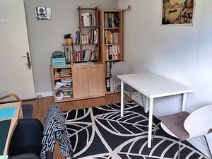Bureau/cabinet 12m²+espaces communs