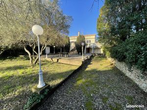 Villa 5 pièces 190 m²