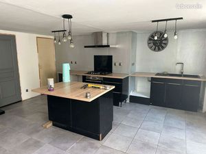 Maison 220m2 ( 3 chambres ) Sans jardin