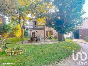 Maison 14 pièces 372 m²