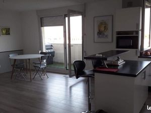 Loue appartement meublé Gerland