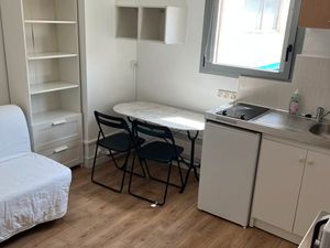 Studio intra-muros Palais des Papes