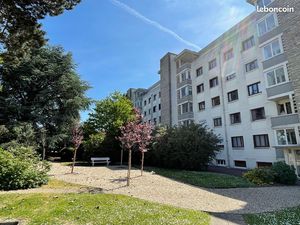 Appartement 4 pièces 93 m²