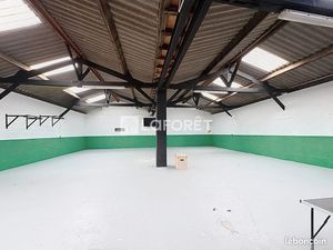Entrepôt 217 m² BAILLEUL