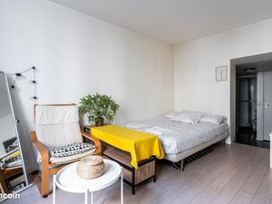 Studio 1 pièce 23 m²