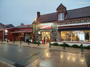 Vend fond commerce 25 000 NET vendeur centre bourg BRAINS