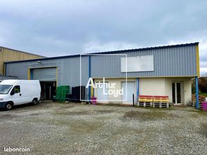 Local industriel 420 m²