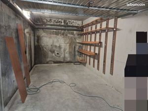 Garage  box fermé à louer borrigo