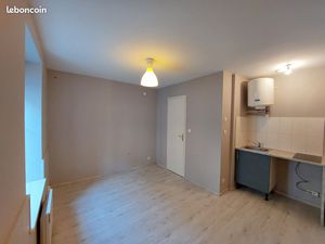 Studio 14m² Proche des facs - Kerinou