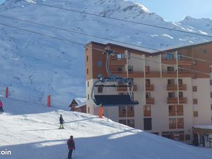 Les Menuires   appartement pied des pistes