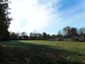 Terrain 2 391 m² Condat Sur Vienne