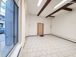 Béziers Centre – Bureau lumineux 30 m² au RDC surélevé – Idéal profession libérale / servi