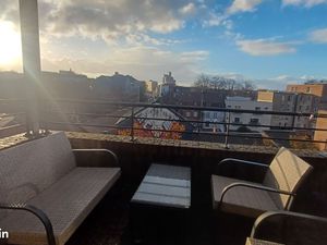 Wazemmes - studio avec balcon dans residence sécurisée