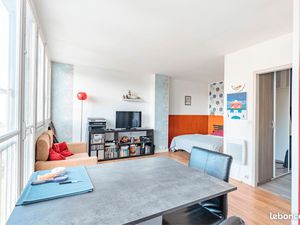 Studio meublé 29 mètres carrés