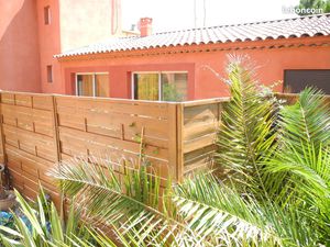 Maison avec jardin  sécurisée  proche CV