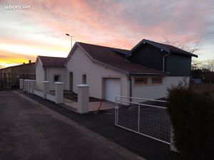 Loue maison plein pied PMR VITTEL