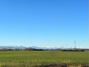 Terrain 1160m2 viabilisé  plat  vue Pyrenees