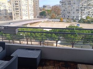 T3 traversant de 60 m² avec climatisation – Montpellier Rives du Lez (34000)