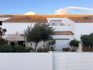 Agde – Villa T4 – 100 m² – Suite parentale – Garage – Jardin – Très bon état – 310 000