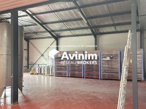 Local 800 m² Beaucaire