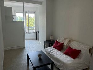 ? Studio meublé à louer à Vanves parfait pour un(e) étudiant(e) ou jeune actif