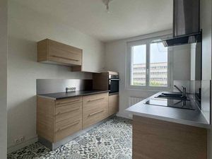 Appartement 2 pièces 54m2 proche centre ville