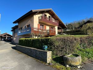 Maison  Publier  Belle vue lac  quartier résidentiel