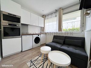 Studio refait à neuf