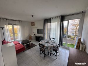 ◊ Appartement meublé 43 m² – Résidence de standing – Proche Mémorial de Caen – DPE D – Par