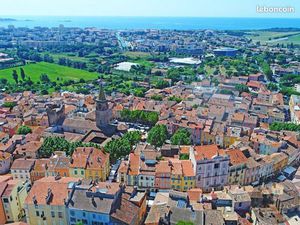 Appartement F4 dans le vieux FREJUS