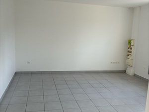 Logement F2 dans maison individuelle composée de 2 logements