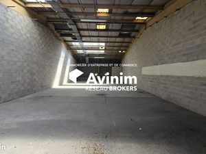 Local 145 m² Neuilly-en-Thelle