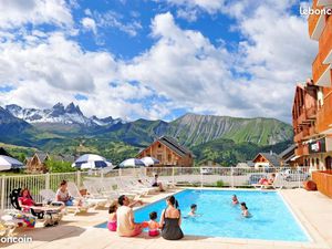 Appartement rénové 4 place au pied des pistes