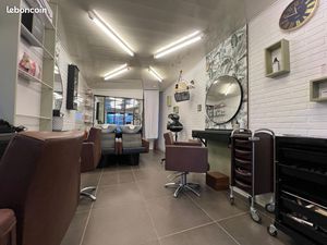 Location salon de coiffure équipé Mérignac (quartier Arlac)