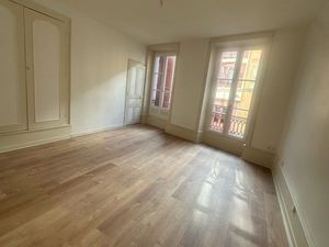 T3 traversant de 60m2  centre du Puy en Velay