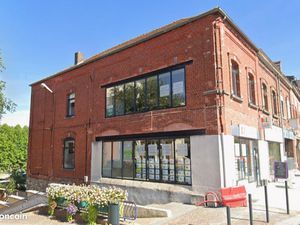 Local bureaux 185 m²