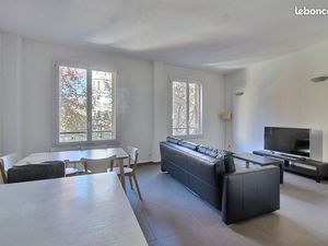 Superbe Appartement Idéalement Situé sur La Canebière