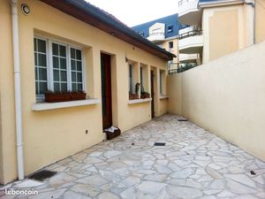 T2 Gare de Corbeil Essonnes 91100