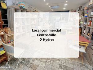 Local commercial 54 m² Hyères