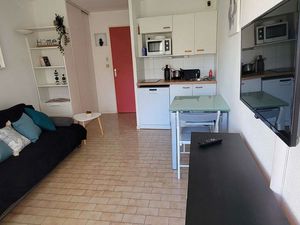 Studio avec parking et clim