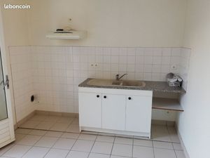 T2 45 M2 centre bourg