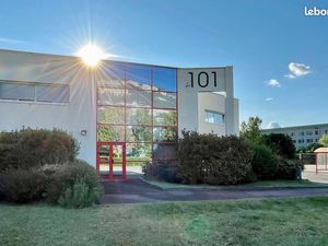 Bureau 118m2 à louer - Méry HEXAPOLE
