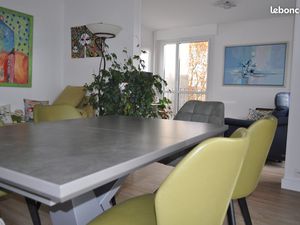 ORLEANS 45000 /Appartement t3 rénové 2020 /Clé en main /73 M2 /205 000