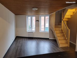 Maison-appartement deux chamres centre ville