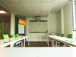 Plateau de bureaux 320 m² – Saint-Herblain Zénith – Immeuble moderne (2017) - 160/m2/an HT